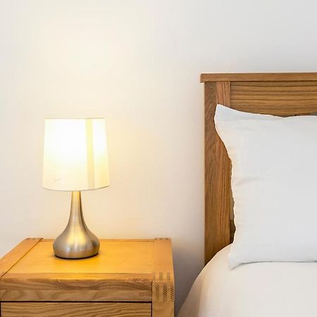 Affordable 1 Bed In Southwark Apartment ลอนดอน ภายนอก รูปภาพ