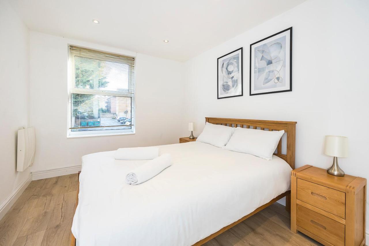 Affordable 1 Bed In Southwark Apartment ลอนดอน ภายนอก รูปภาพ